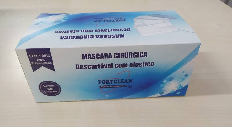 mascara com elastico