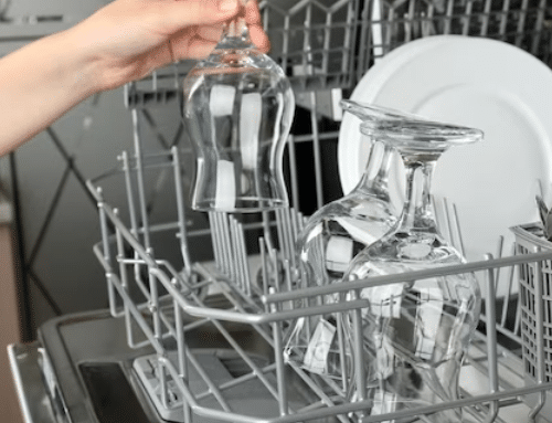 Máquina de lavar louça industrial, conheça 5 vantagens.