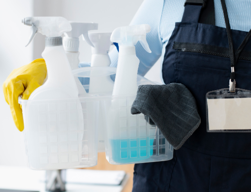 Produtos de limpeza profissional, veja os benefícios para empresas